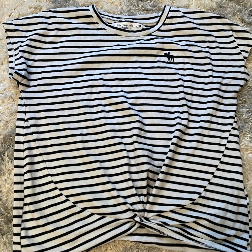 Abercrombie kids tie front shirt